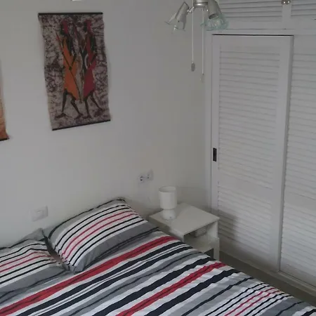 Puerta Del Sol * カレタ・デ・フステ