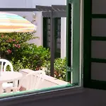 アパート Puerta Del Sol カレタ・デ・フステ